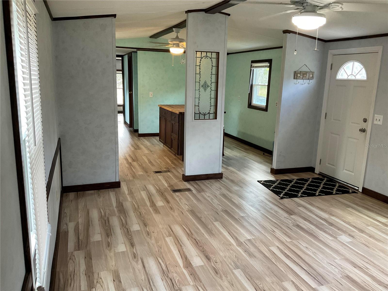 Image 3 of 19 For 18057 20th Place