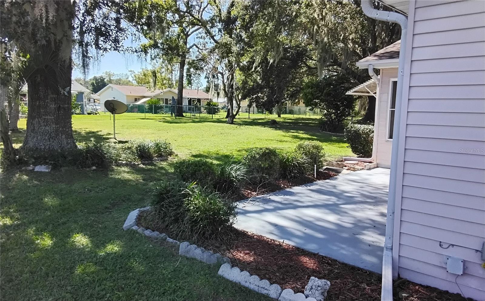 Image 3 of 26 For 8328 106th Place