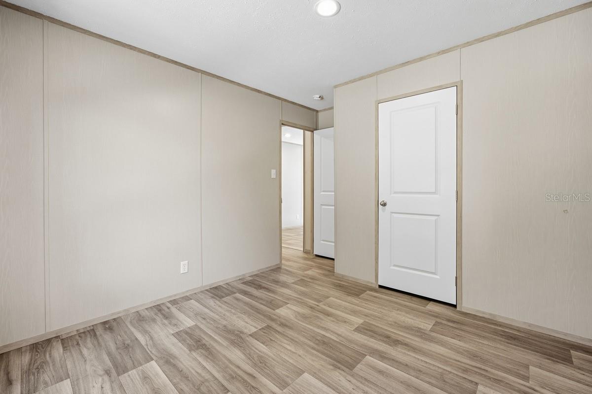 Image 20 of 41 For 1349 109th Avenue