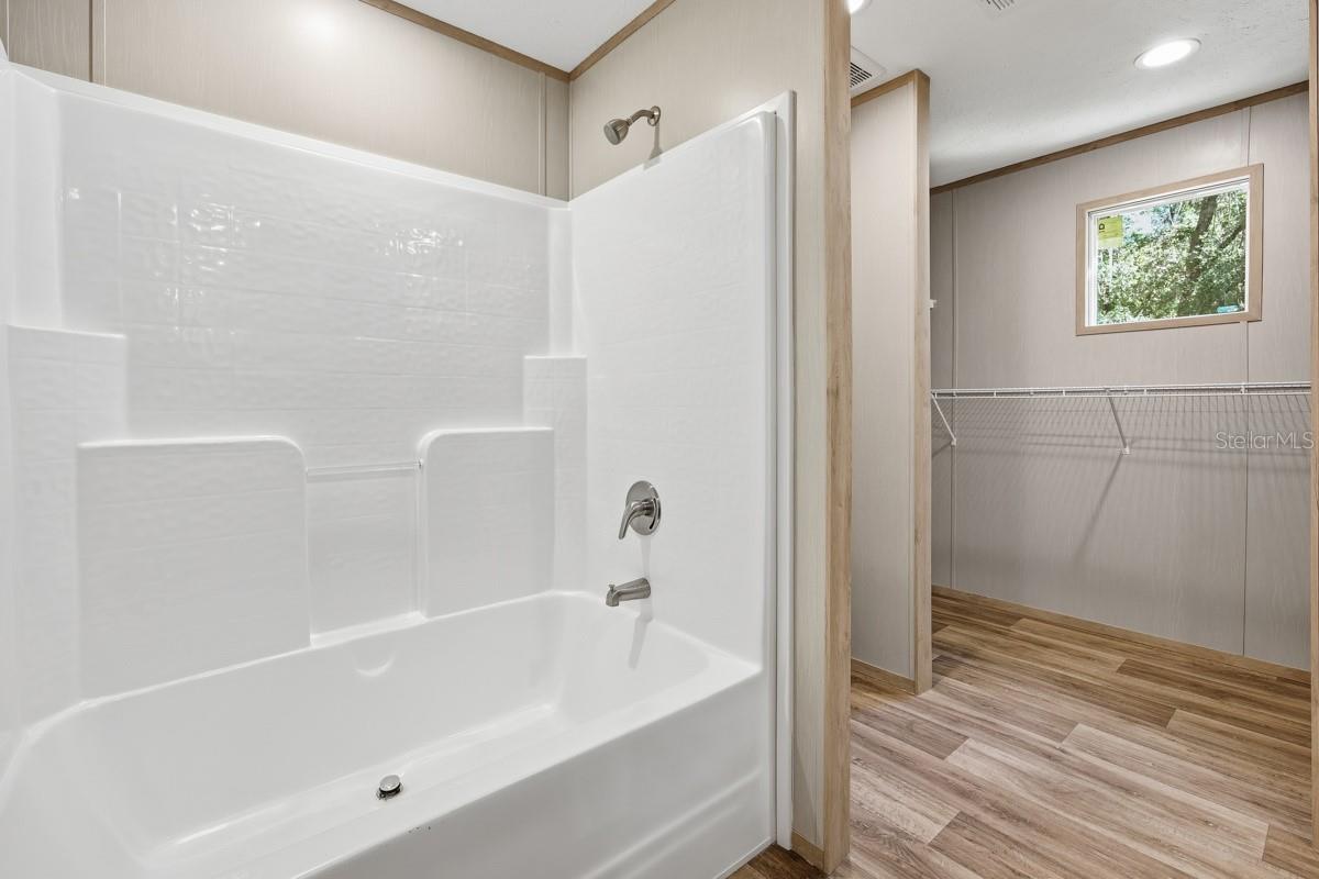 Image 31 of 41 For 1349 109th Avenue