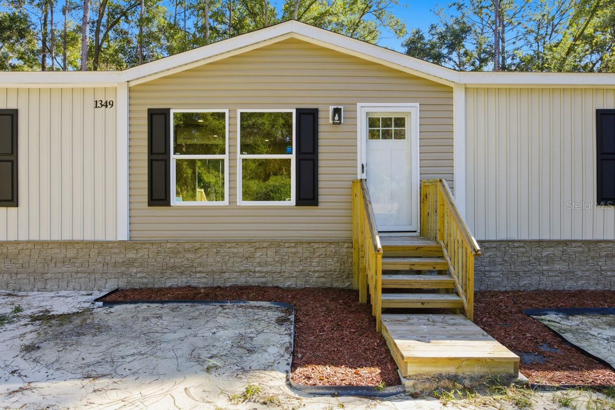 Image 4 of 41 For 1349 109th Avenue