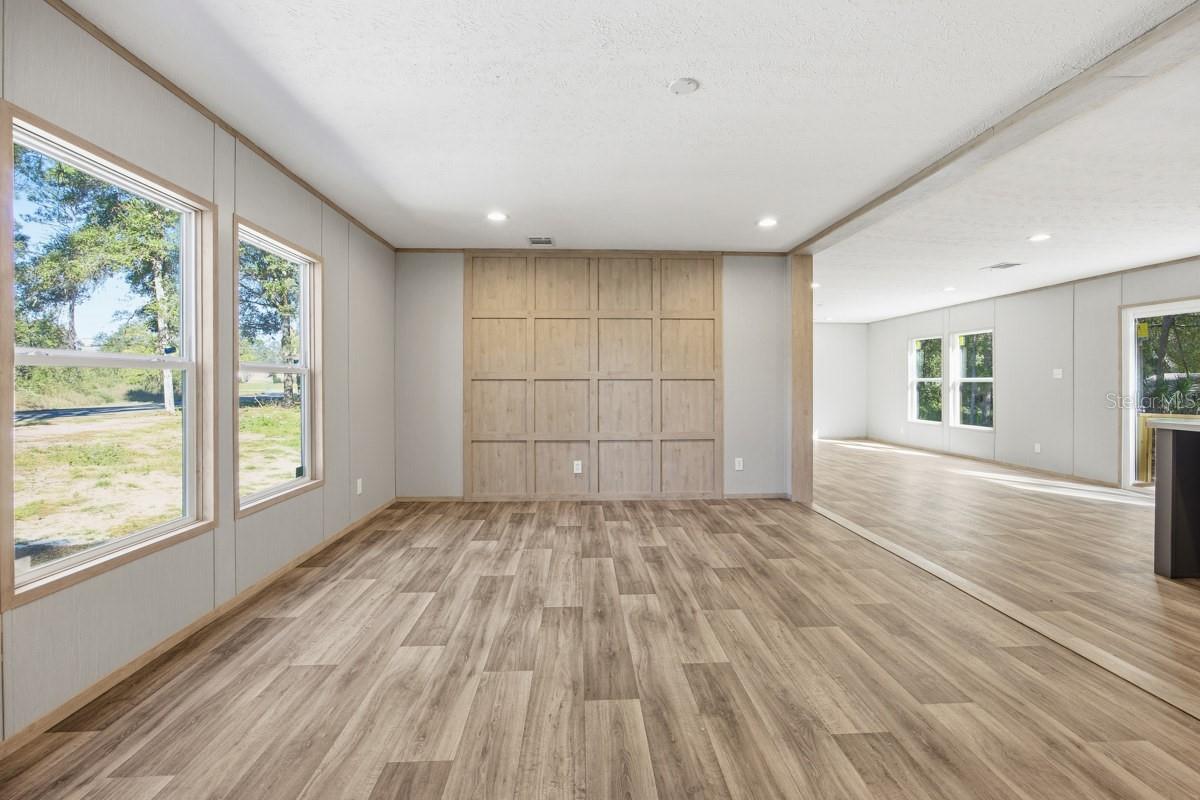 Image 7 of 41 For 1349 109th Avenue