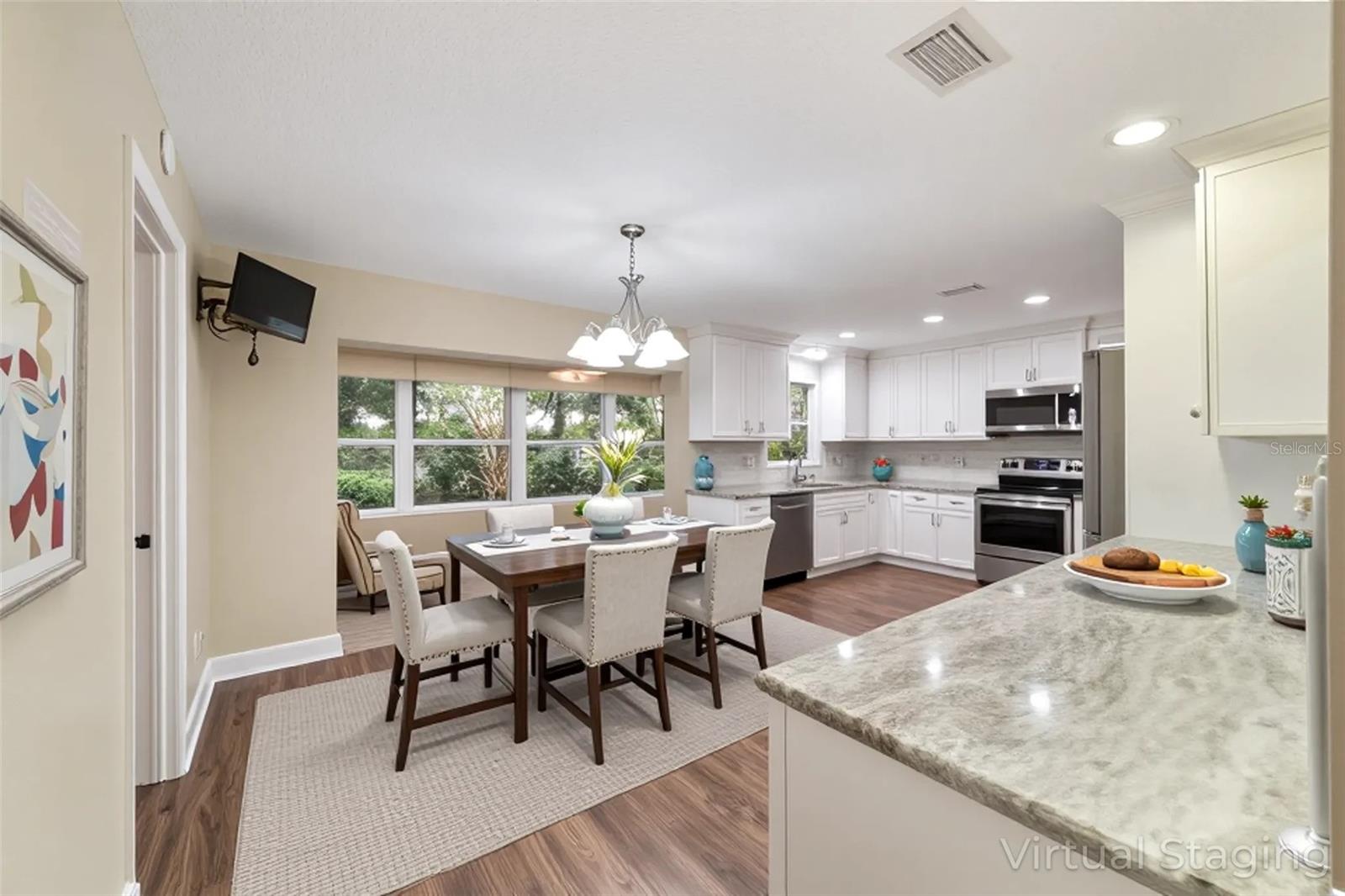 Image 7 of 30 For 9068 82nd Terrace A