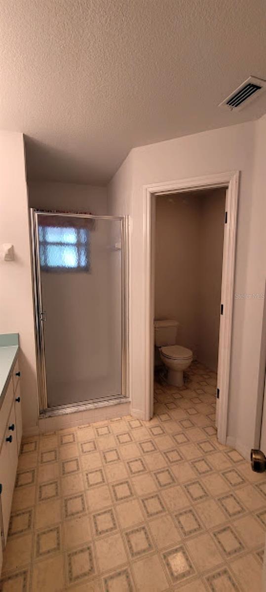 Image 16 of 28 For 19156 101st Street