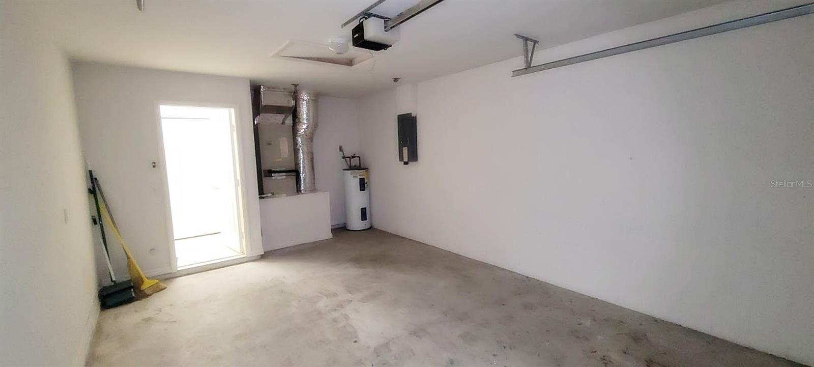 Image 27 of 28 For 19156 101st Street