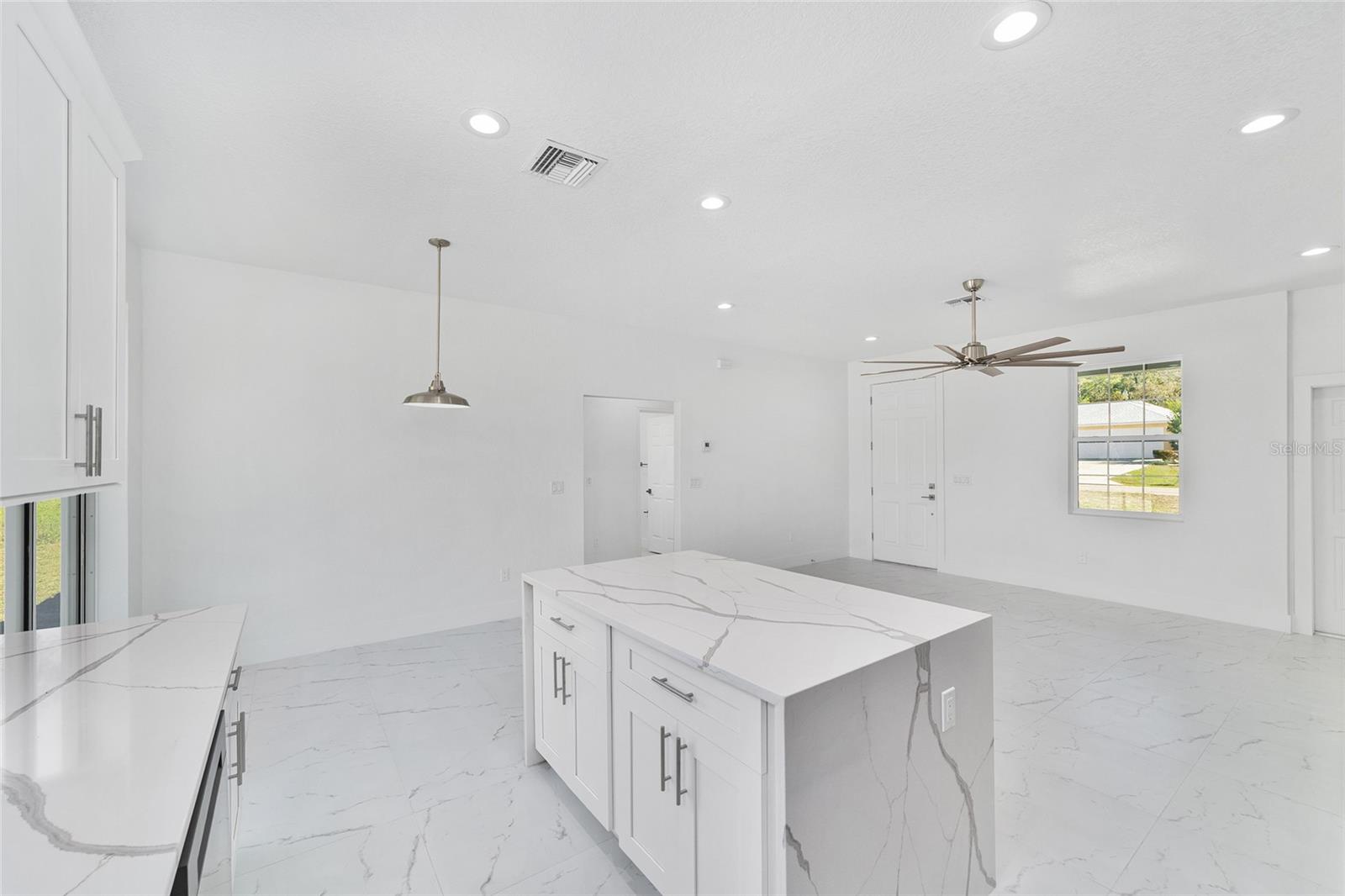 Image 12 of 28 For 14740 105th Avenue