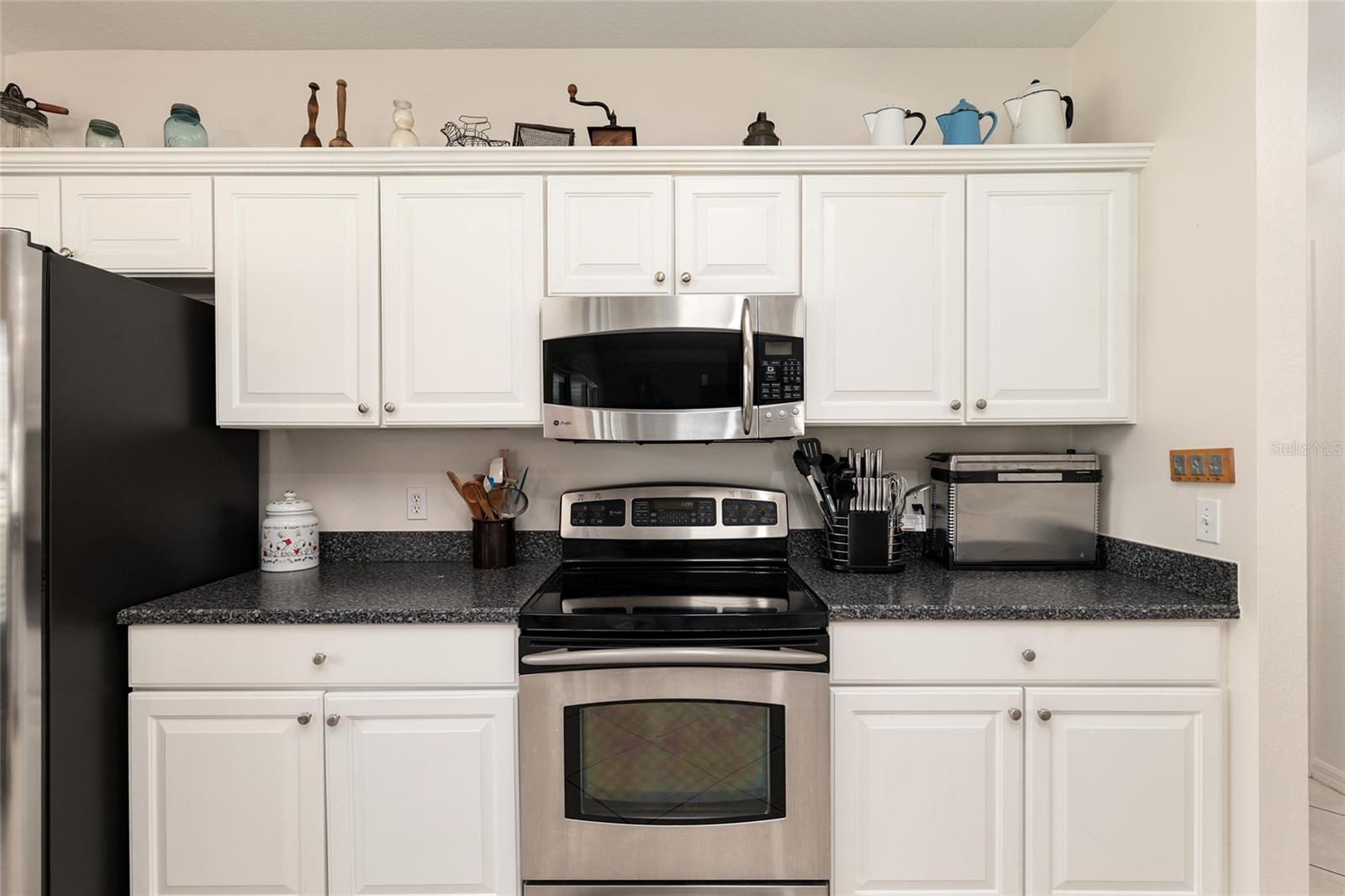 Image 22 of 90 For 9063 120th Loop