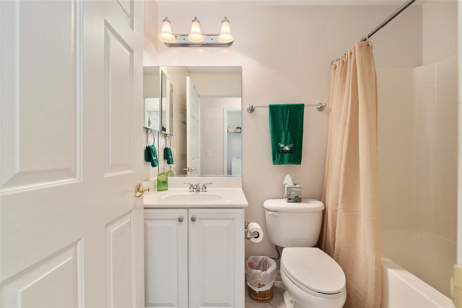 Image 40 of 90 For 9063 120th Loop