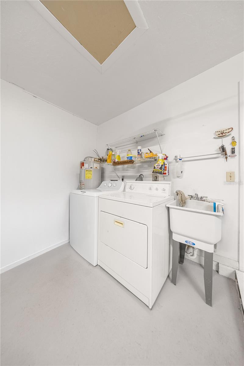 Image 16 of 19 For 8625 94th Lane G