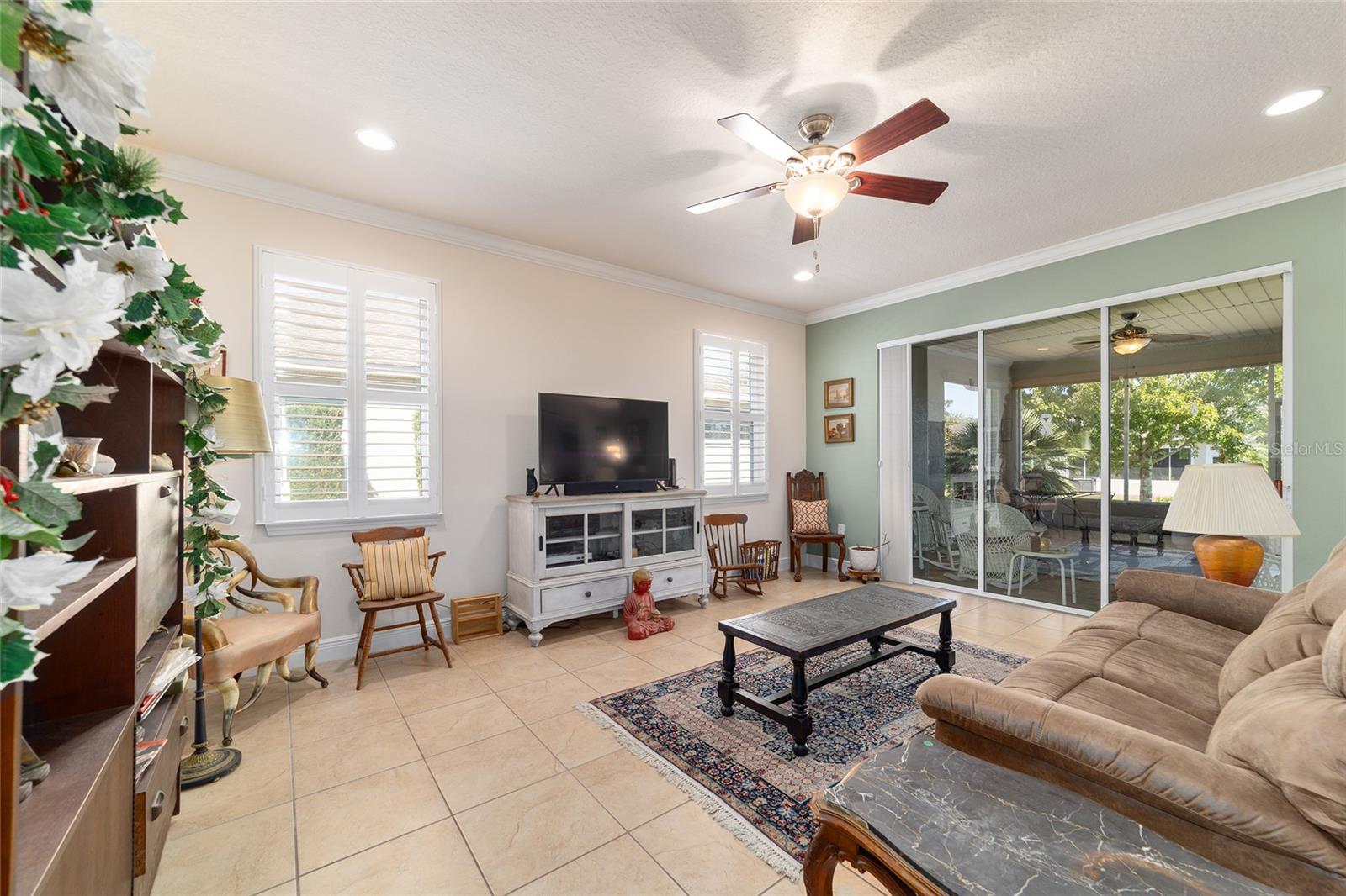 Image 16 of 75 For 8674 94th Circle