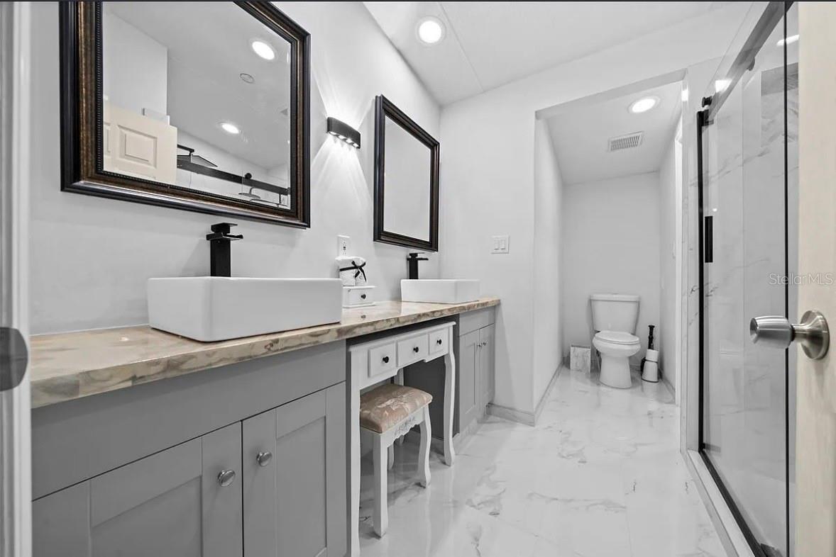 Image 16 of 18 For 13120 90th Street