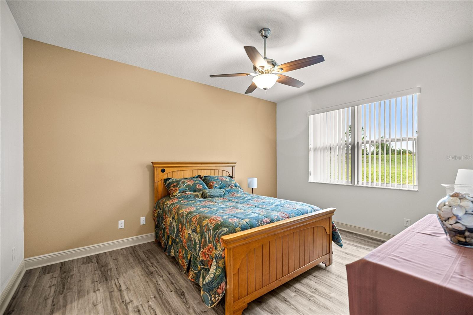 Image 12 of 41 For 2383 Brentwood Circle