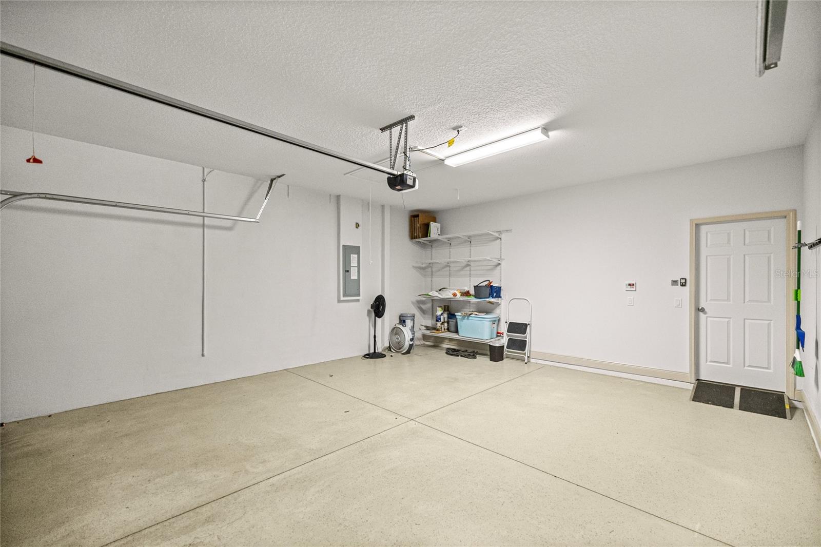 Image 25 of 41 For 2383 Brentwood Circle