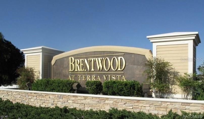 Image 29 of 41 For 2383 Brentwood Circle