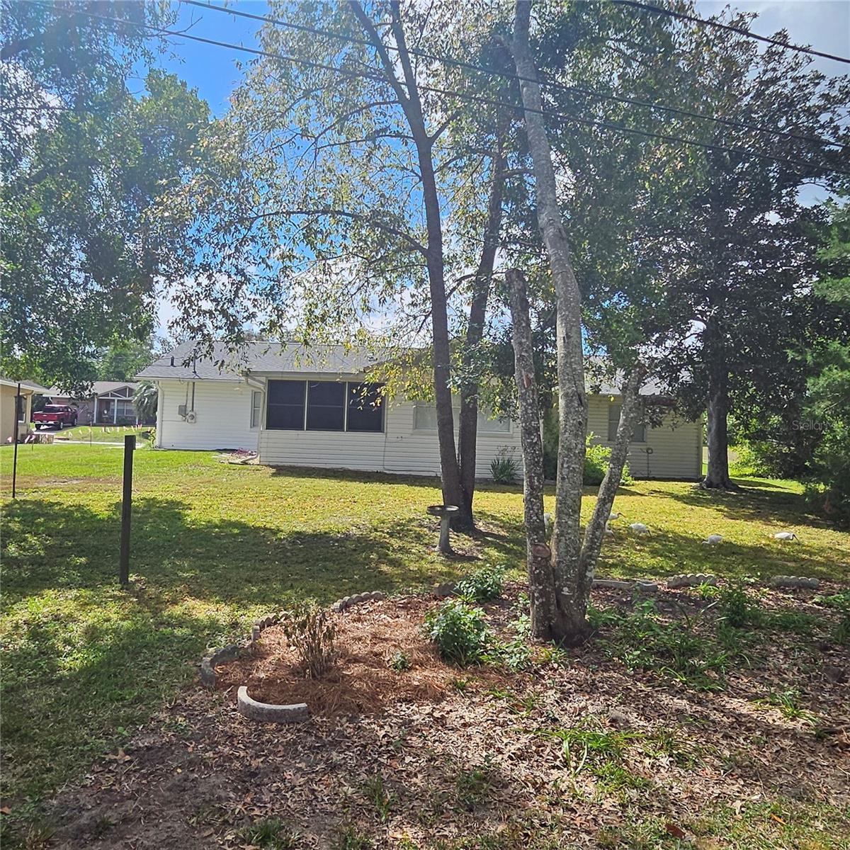 Image 10 of 61 For 879 Beakrush Lane