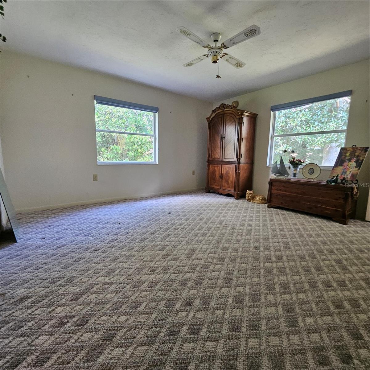 Image 21 of 61 For 879 Beakrush Lane