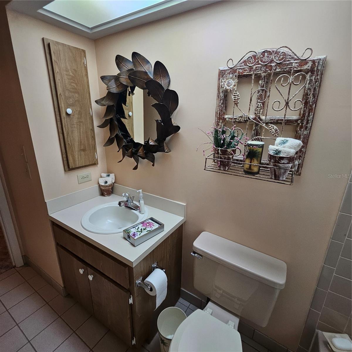 Image 37 of 61 For 879 Beakrush Lane