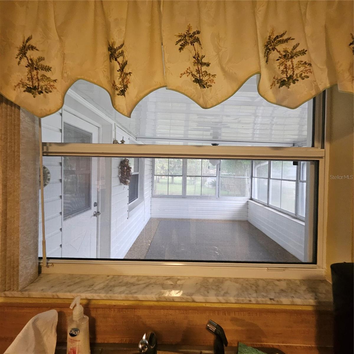 Image 57 of 61 For 879 Beakrush Lane