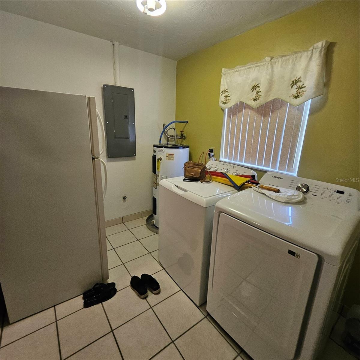 Image 59 of 61 For 879 Beakrush Lane