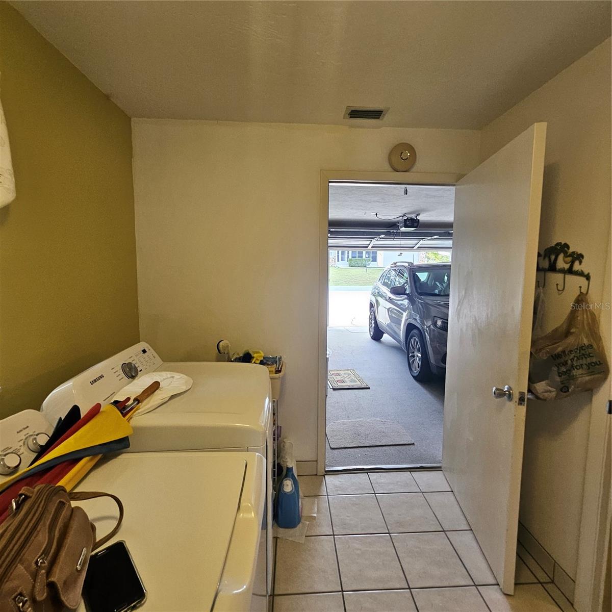 Image 60 of 61 For 879 Beakrush Lane