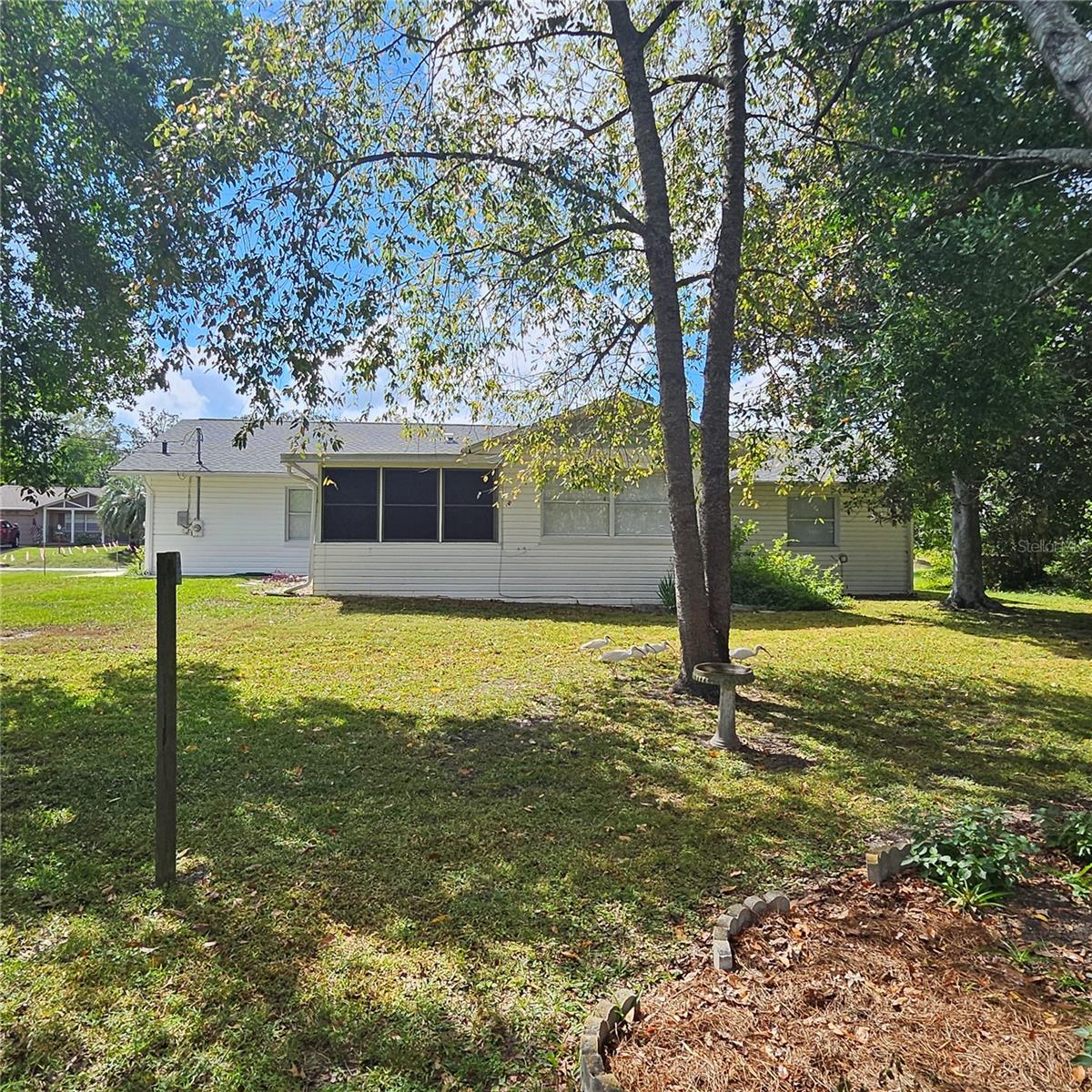 Image 9 of 61 For 879 Beakrush Lane