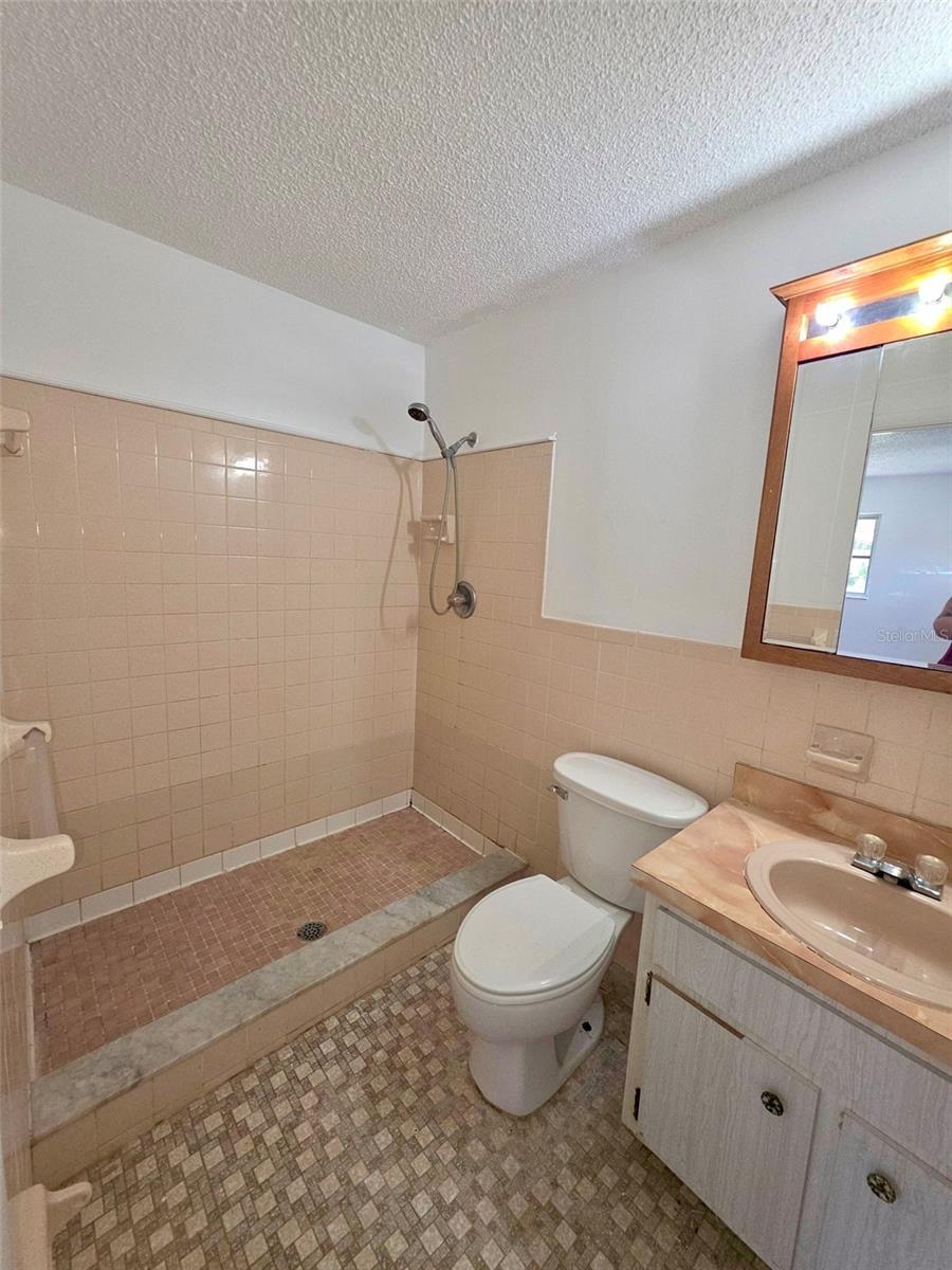 Image 9 of 9 For 9530 32nd Court