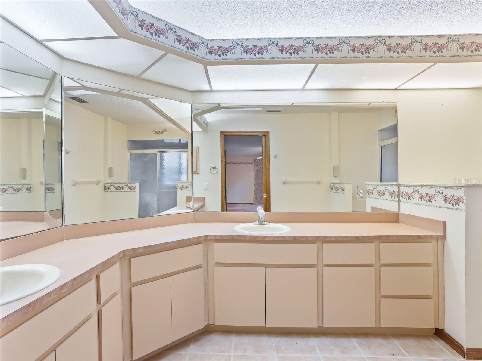 Image 24 of 42 For 3302 49th Terrace