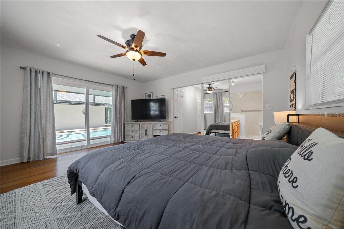 Image 10 of 35 For 2475 7th Avenue