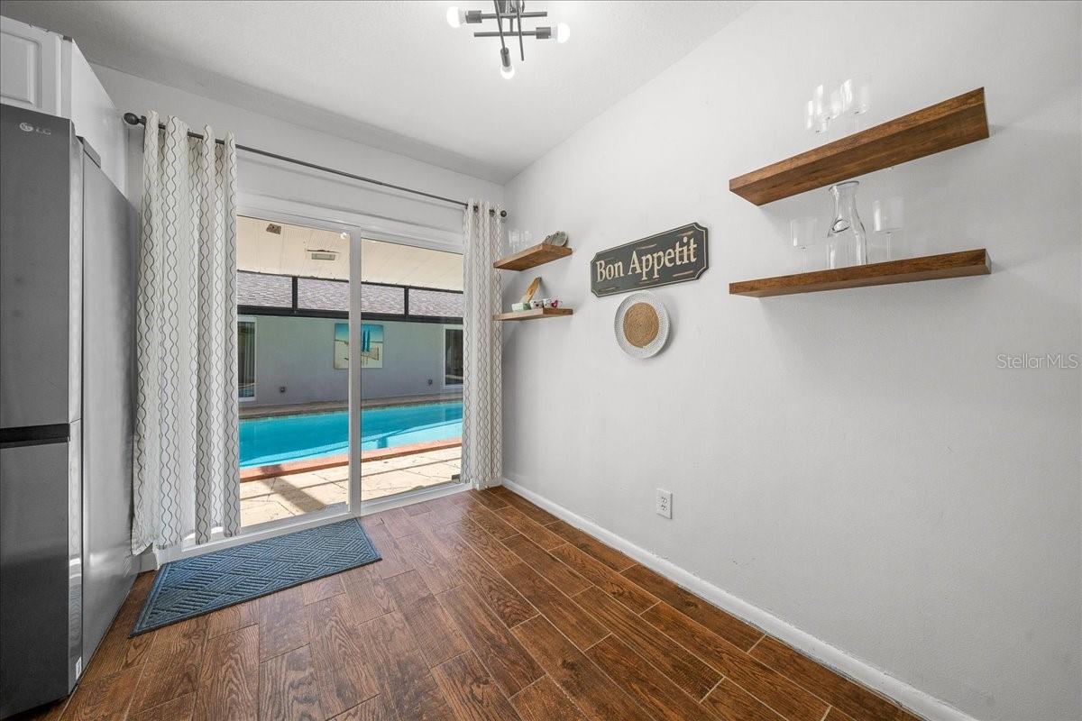 Image 8 of 35 For 2475 7th Avenue
