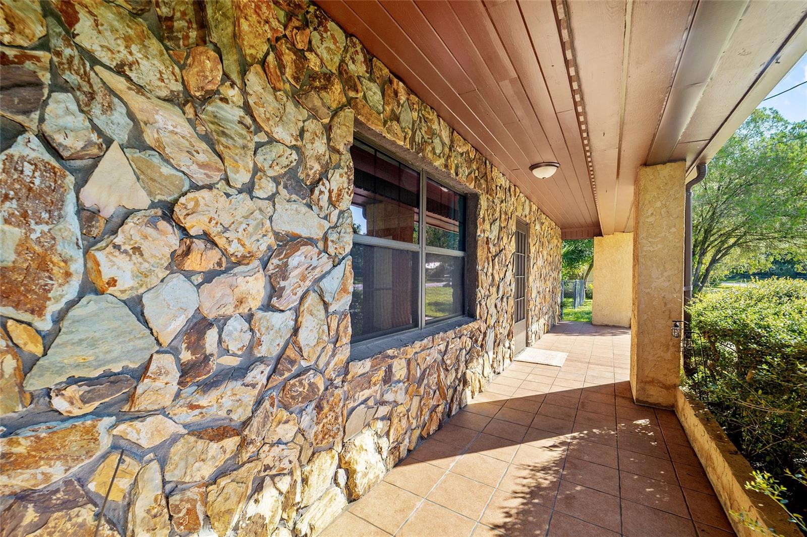 Image 16 of 50 For 5201 Jasmine Lane