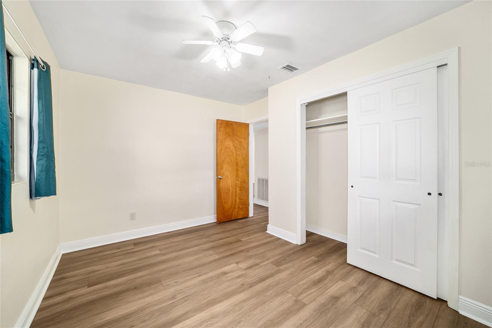 Image 40 of 50 For 5201 Jasmine Lane