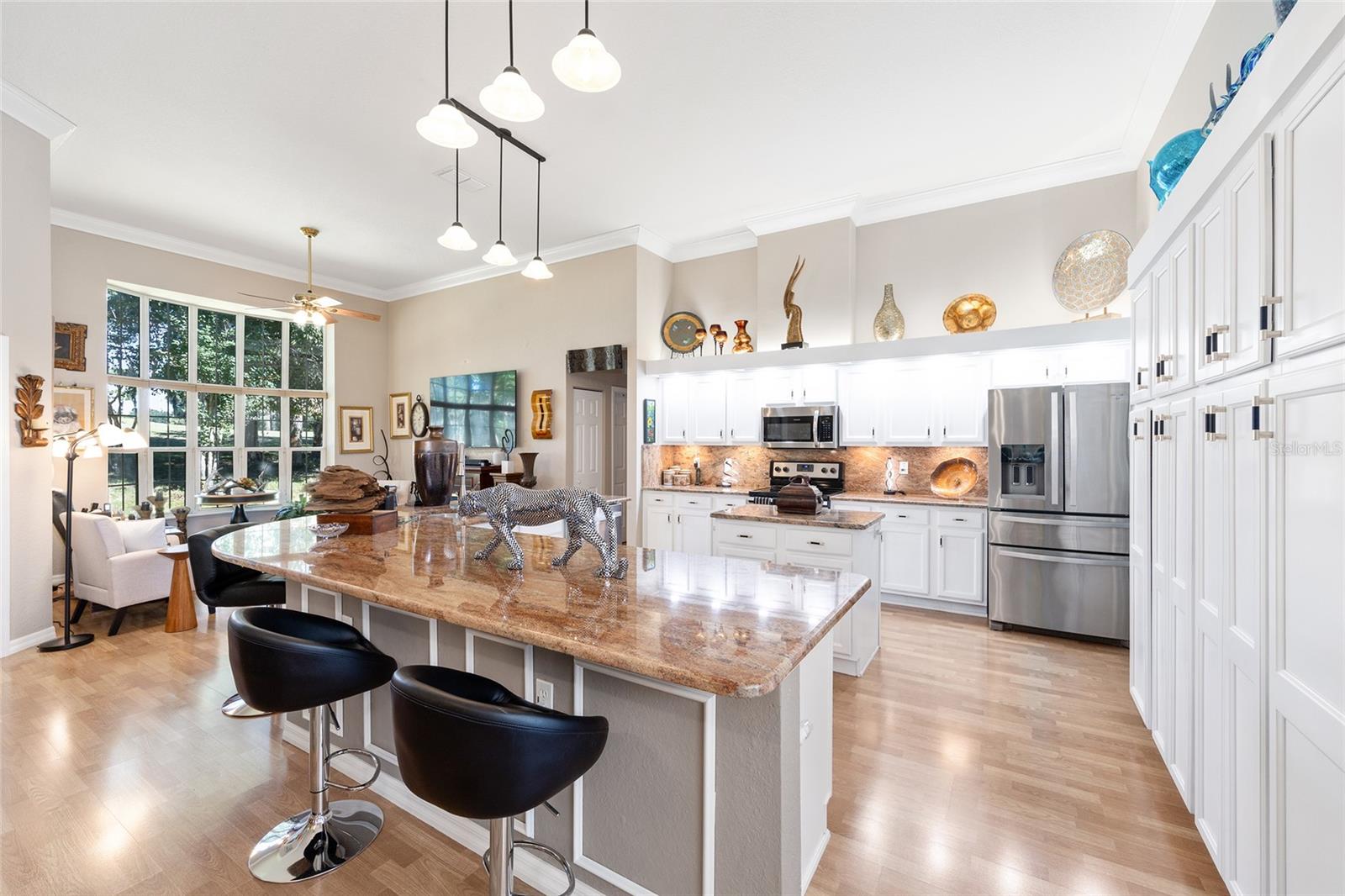 Image 13 of 51 For 11615 72nd Circle