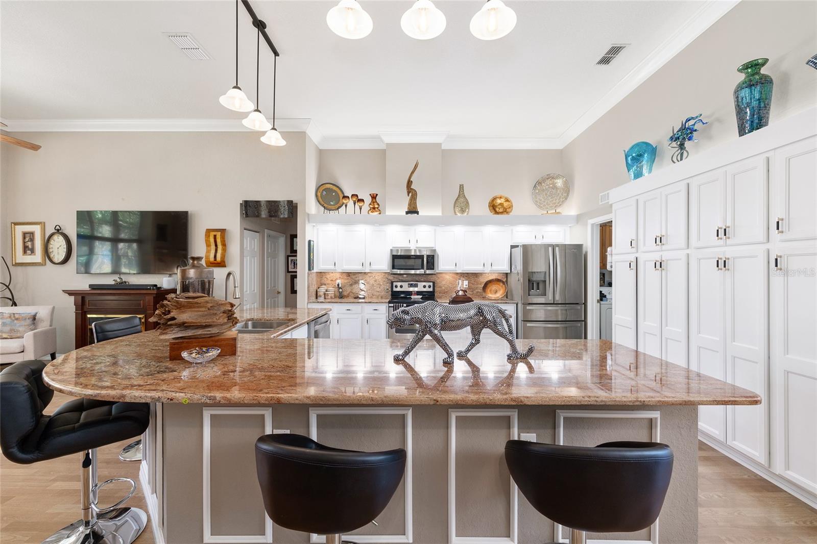 Image 14 of 51 For 11615 72nd Circle