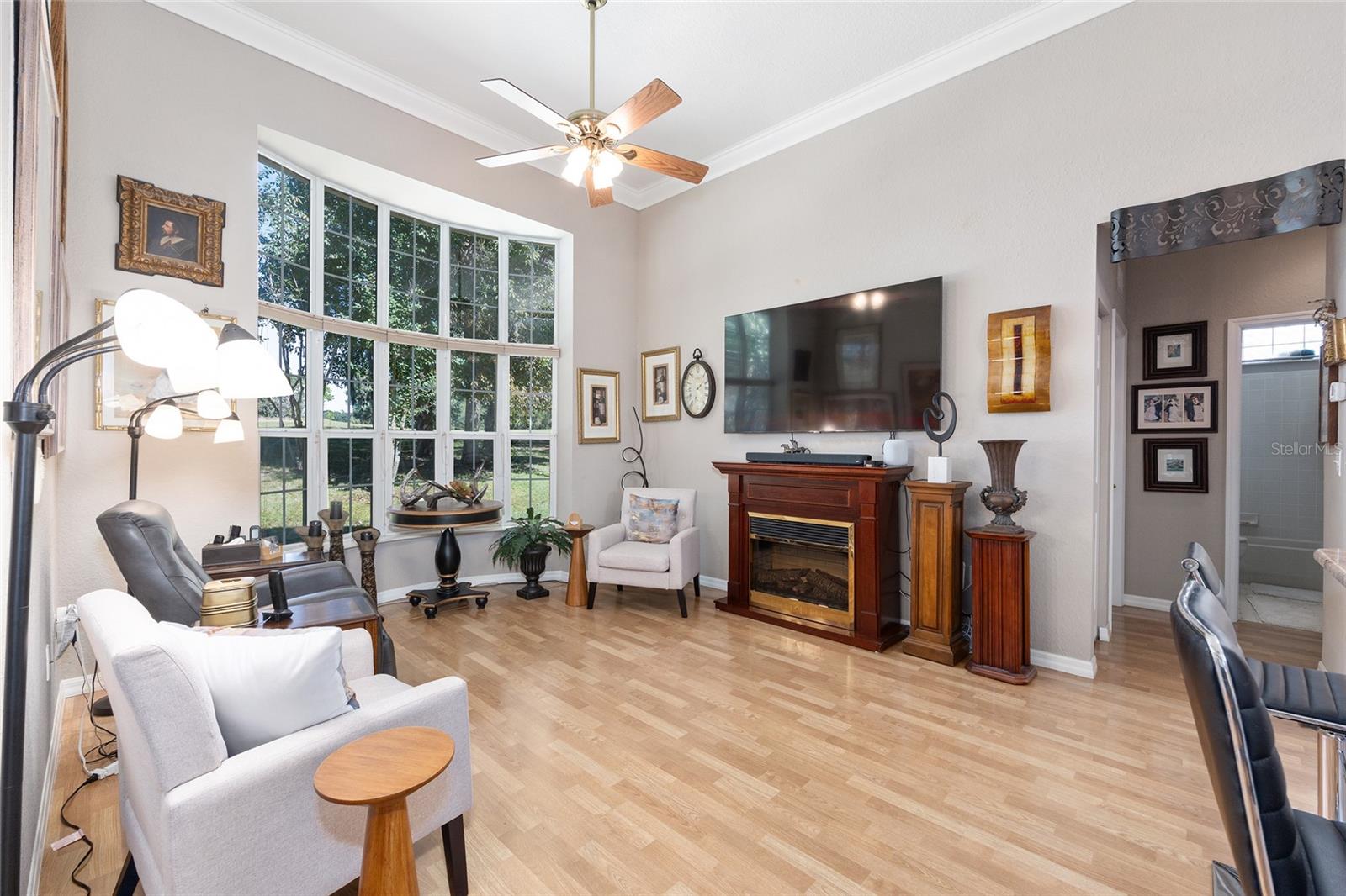 Image 19 of 51 For 11615 72nd Circle