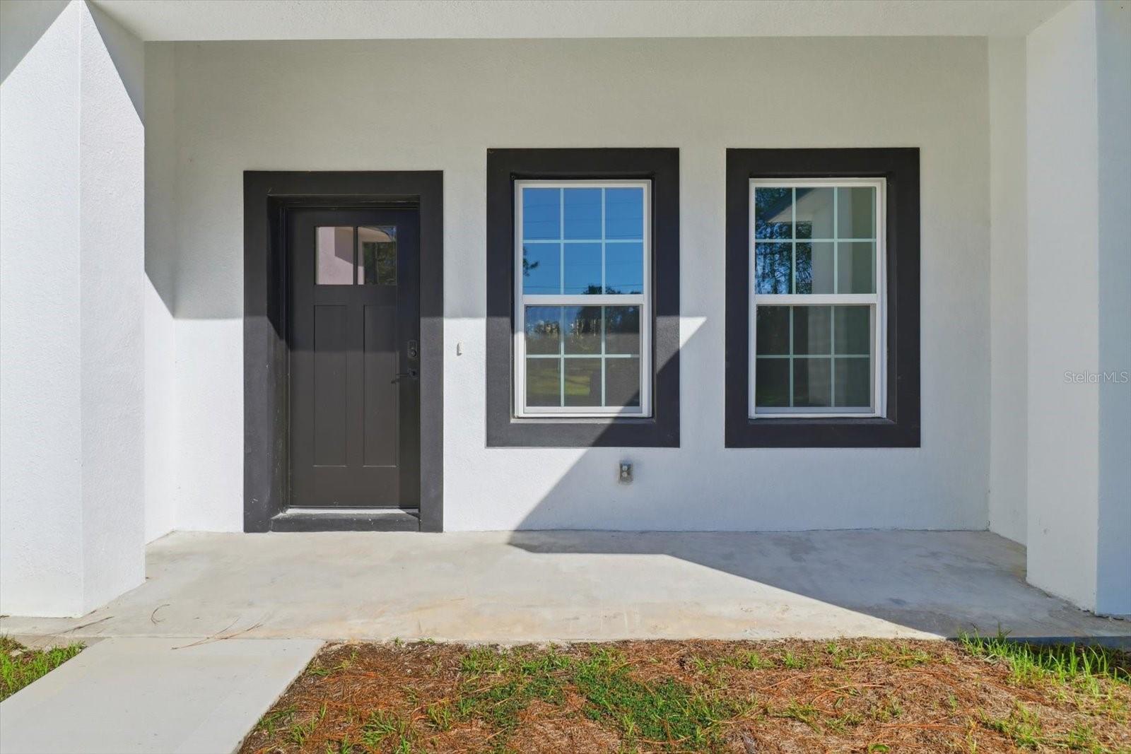 Listing photo id 3 for 7549 Santos Drive