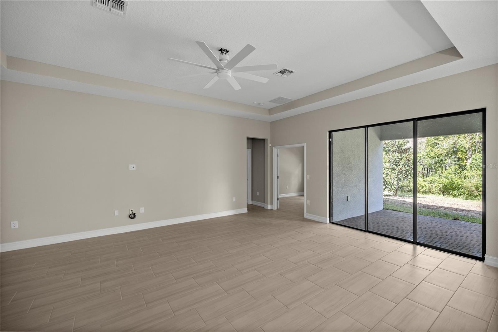 Image 17 of 28 For 719 41st Street