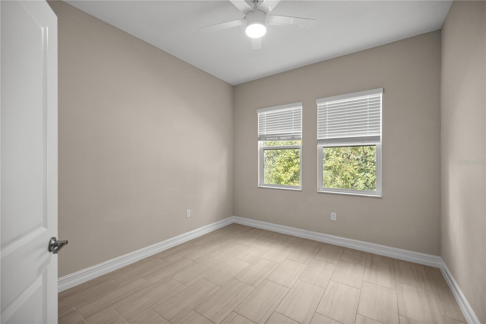 Image 9 of 28 For 719 41st Street