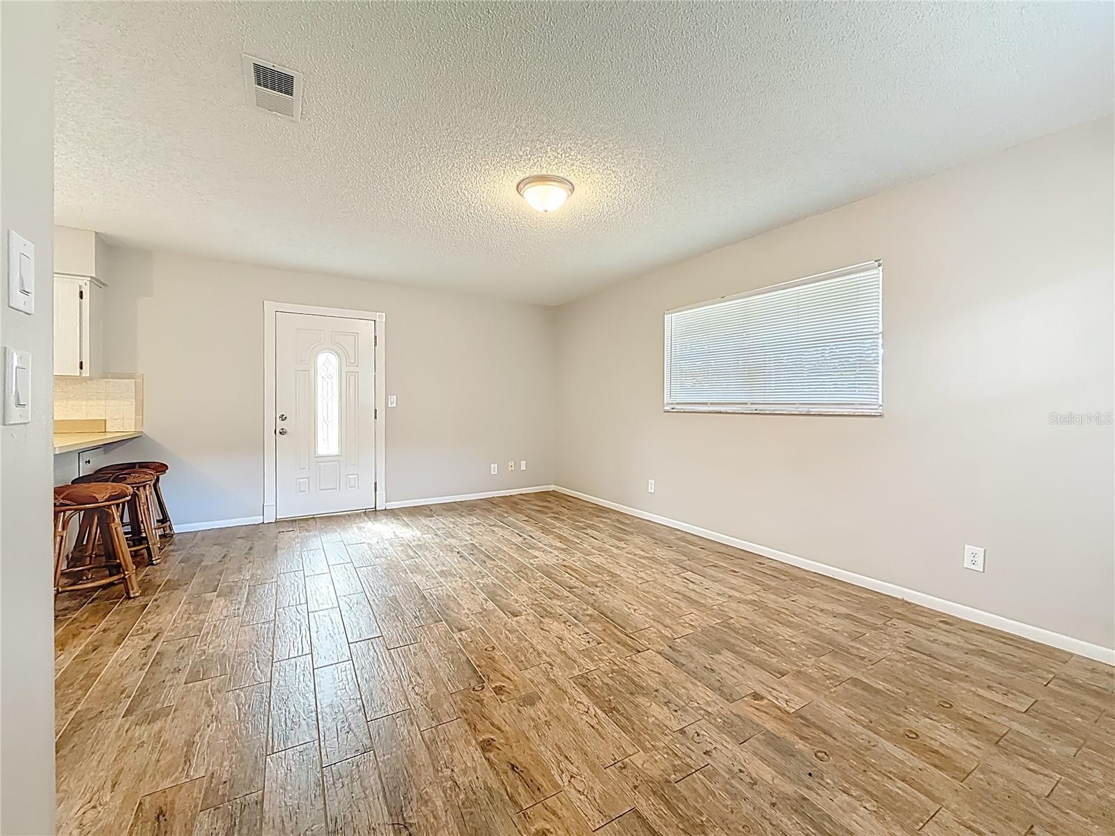 Image 20 of 39 For 2100 58th Street N