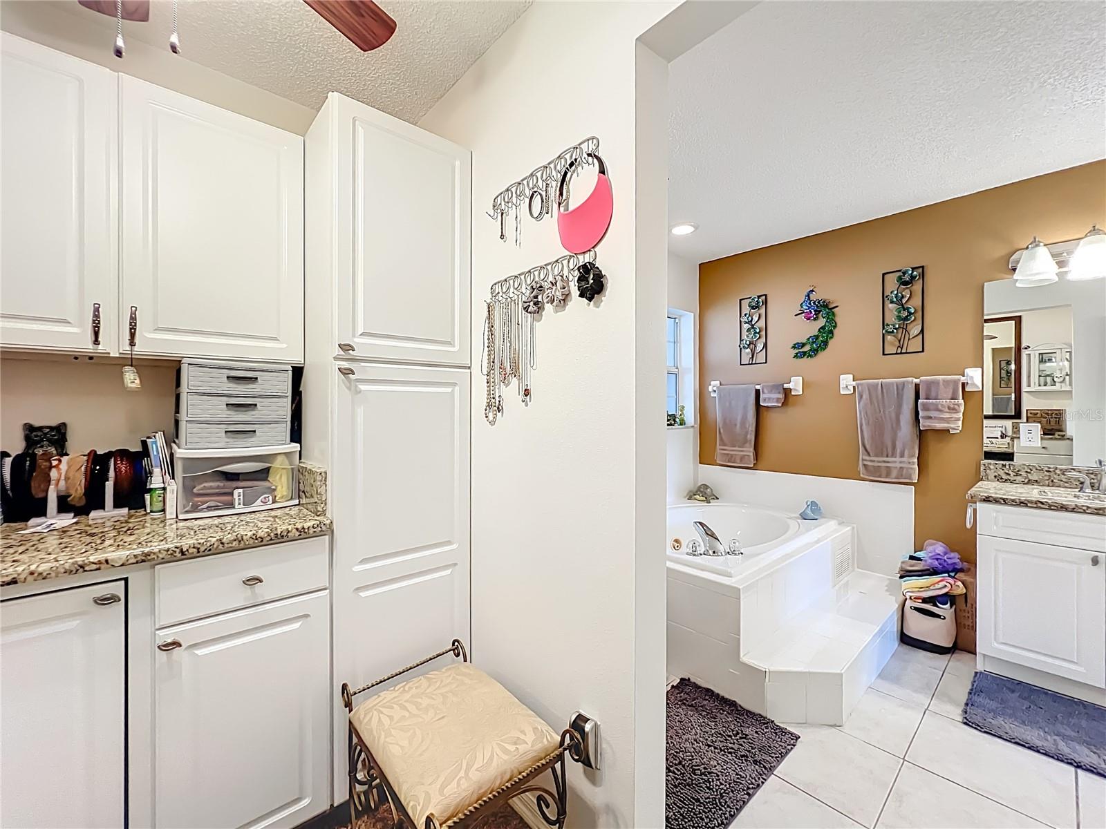 Image 31 of 93 For 11740 169th Avenue Road