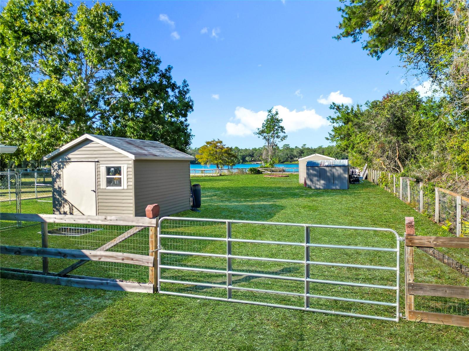 Image 50 of 93 For 11740 169th Avenue Road