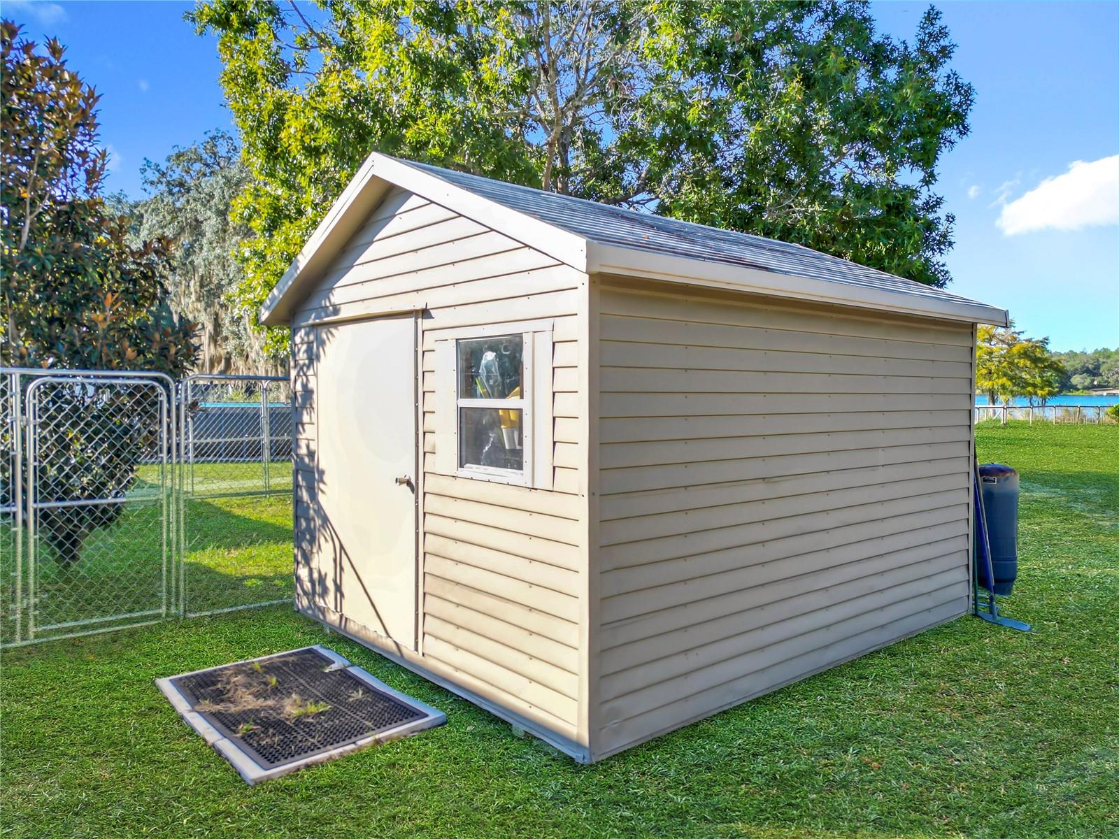 Image 52 of 93 For 11740 169th Avenue Road