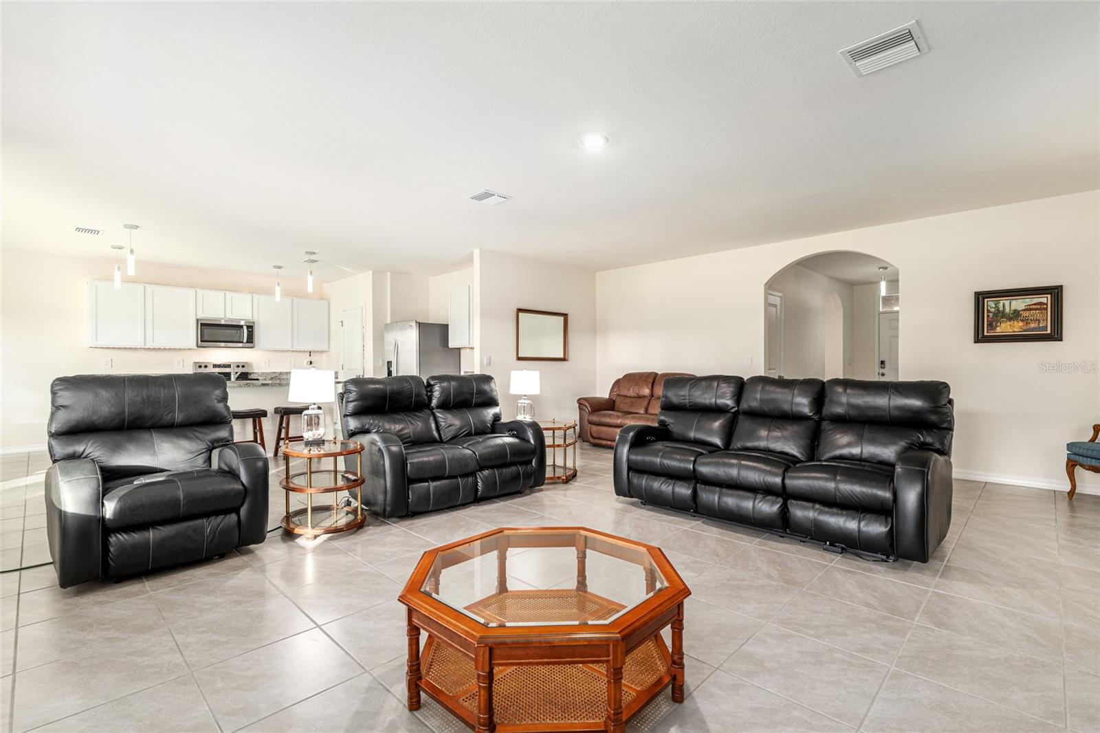 Image 18 of 84 For 141 Hickory Course Circle