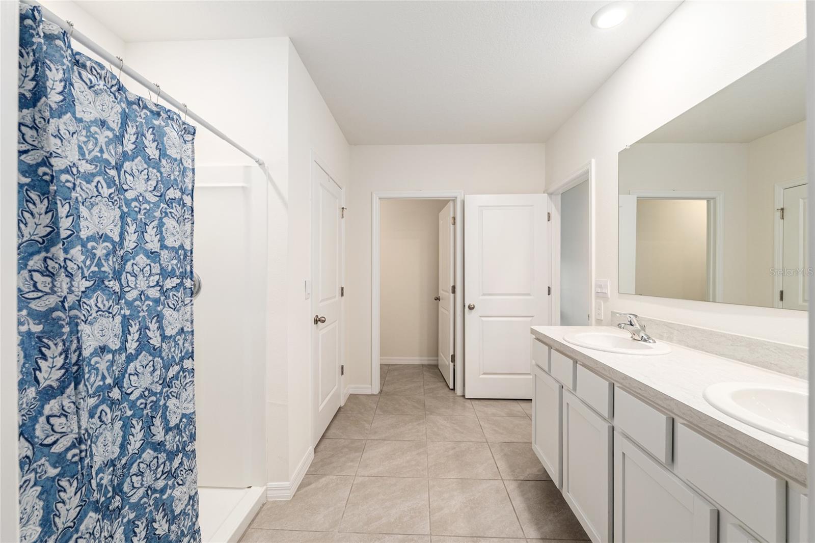 Image 38 of 84 For 141 Hickory Course Circle