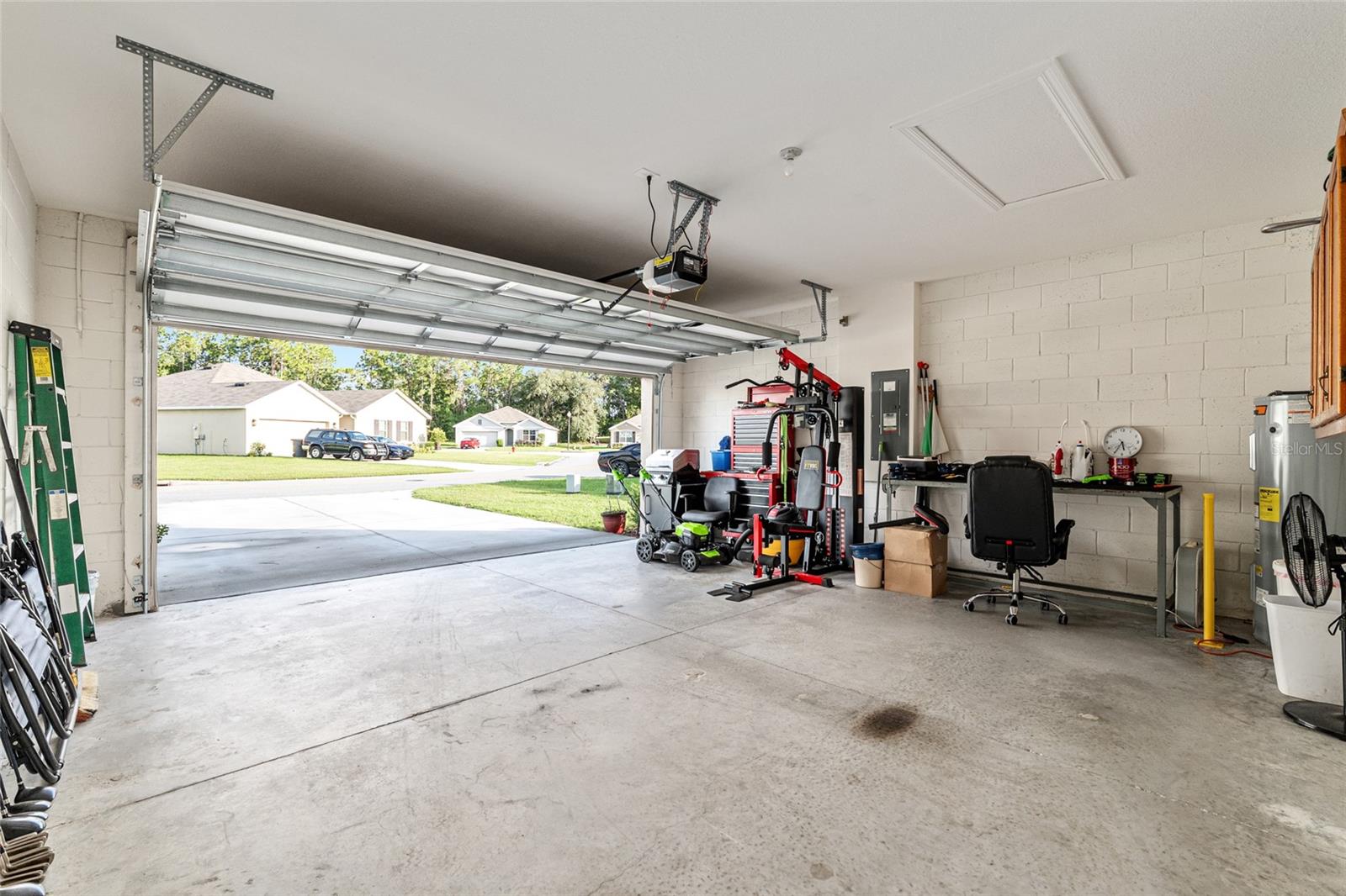 Image 53 of 84 For 141 Hickory Course Circle