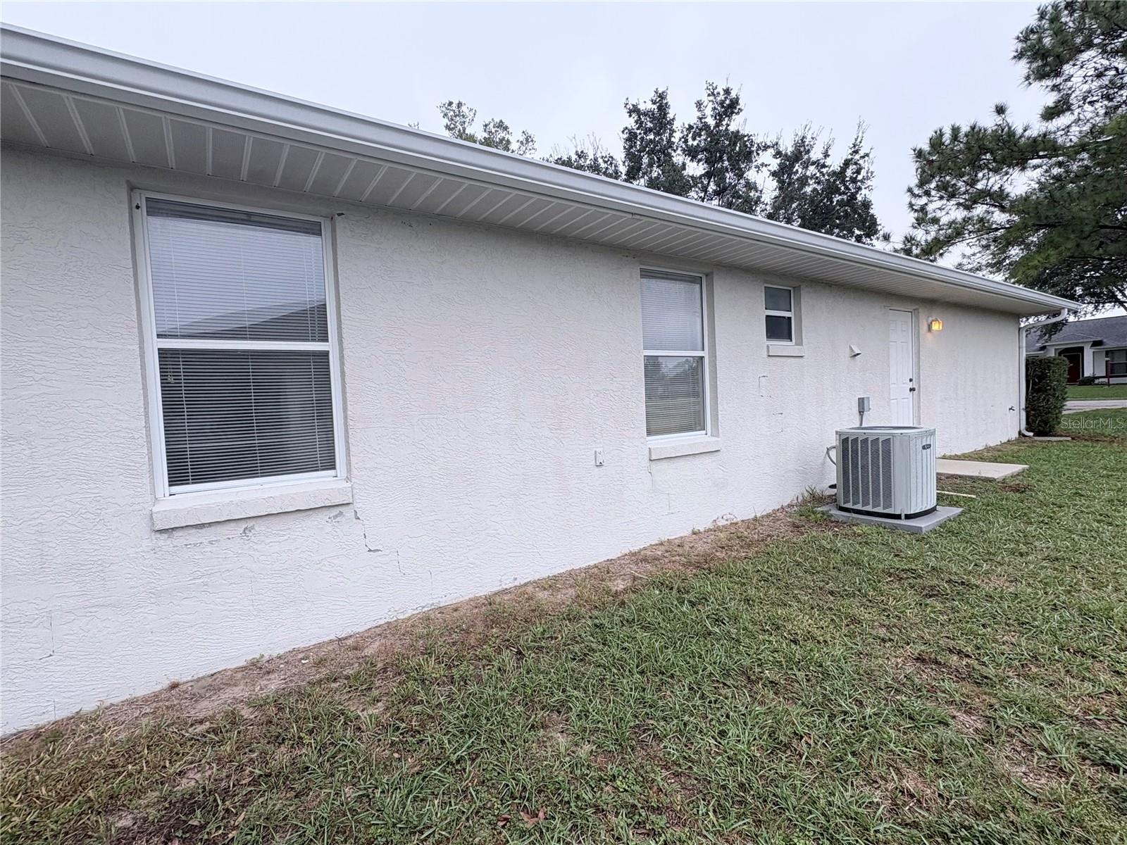 Image 30 of 33 For 3220 46th Court