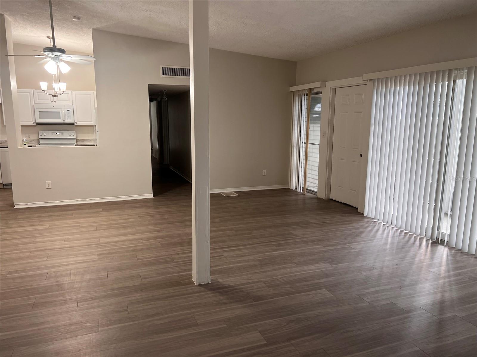 Image 20 of 35 For 535 Monterey Boulevard Ne