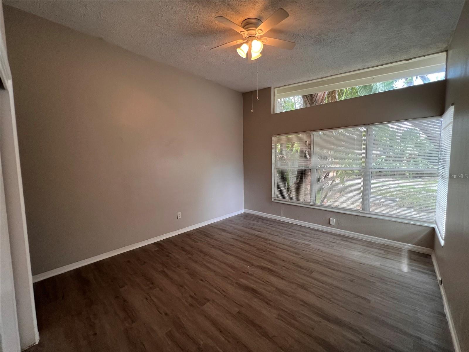 Image 30 of 35 For 535 Monterey Boulevard Ne