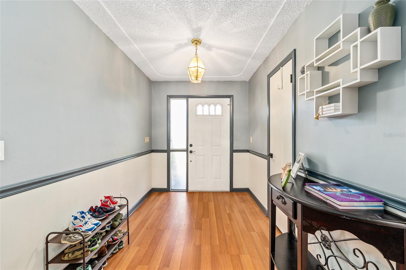 Image 4 of 34 For 13610 43rd Circle