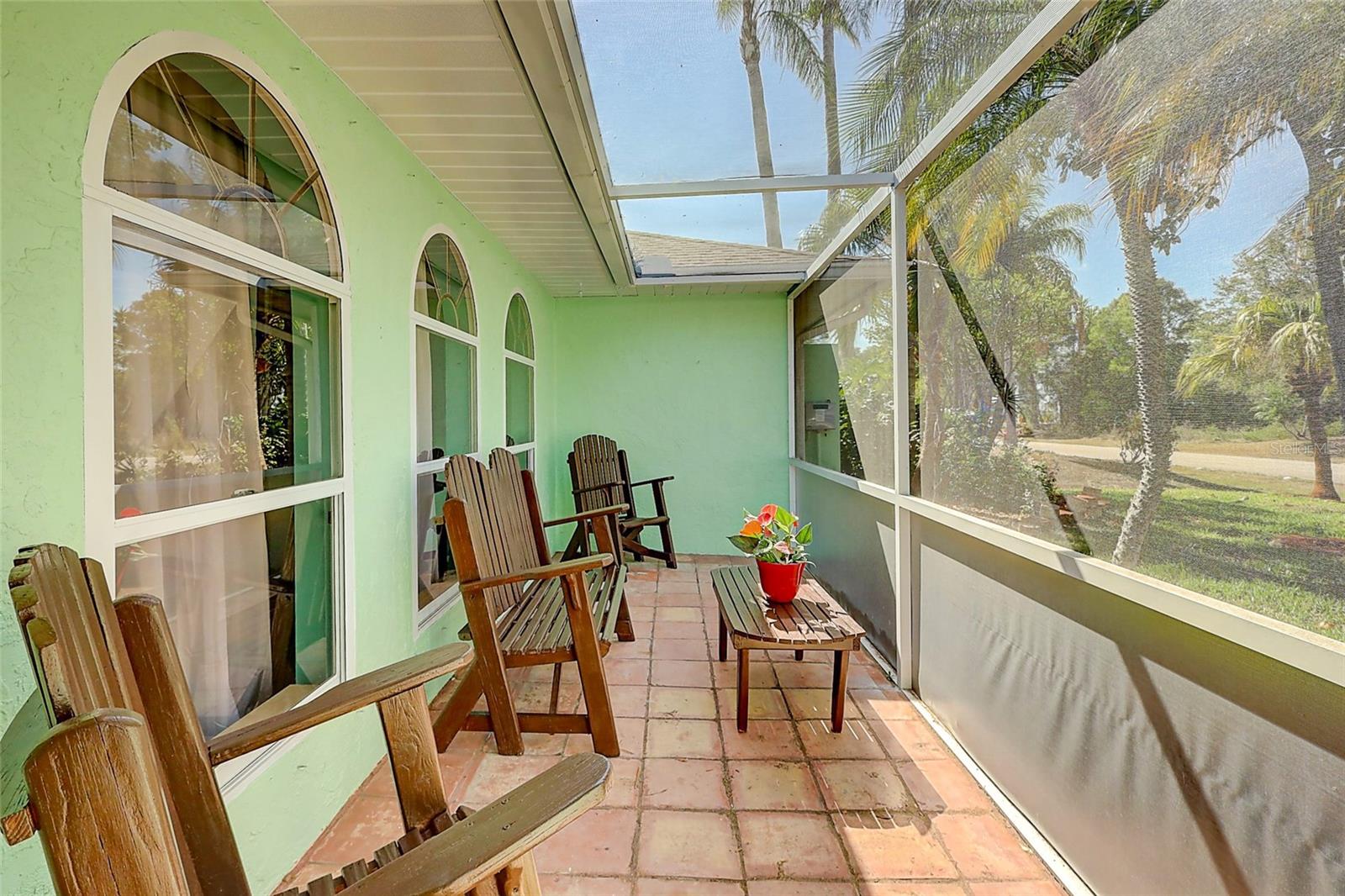 Image 44 of 47 For 238 Grove Avenue