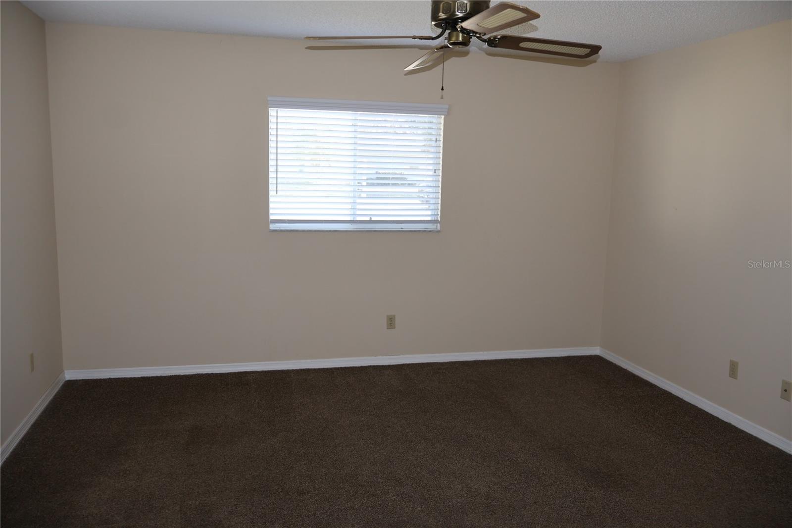 Image 17 of 23 For 6522 60th Court